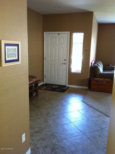 10931 E Bella Via foyer