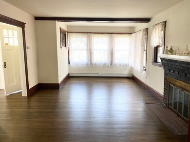 347 E Squantum St, Quincy, MA 02171 - photo 5