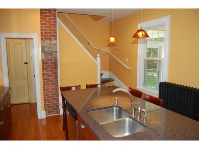 343 Union St, Portsmouth, NH 03801 - photo 4