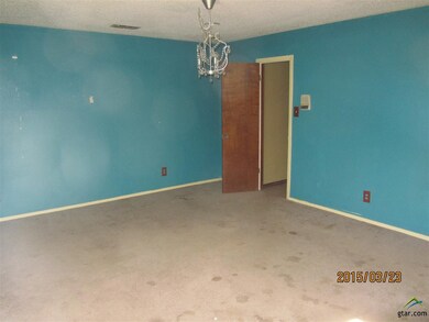 8464 Pleasant Hill Cir, Tyler, TX 75707 - photo 7