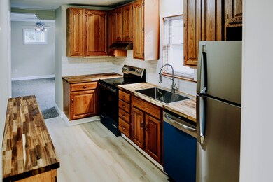 27 W Main St, Baltic, CT 06330 - photo 2