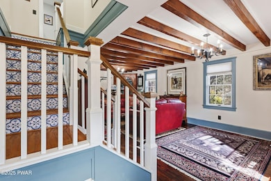 721 Maple Ave, Honesdale, PA 18431 - photo 5