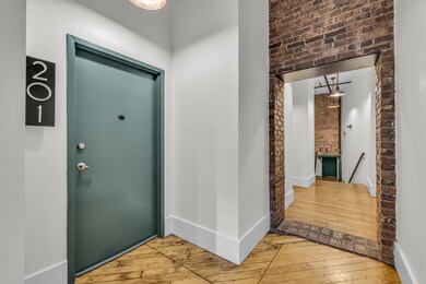5-web-or-mls-55-e-main-st-apt-201