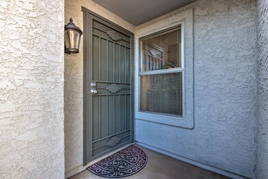 2144 N College Ct-7
