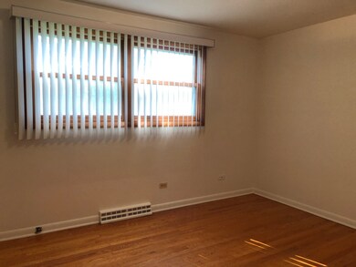 821 N Ellsworth St, Naperville, IL 60563 - photo 5