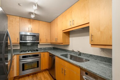 99-105 Broad St unit 5D, Boston, MA 02110 - photo 4