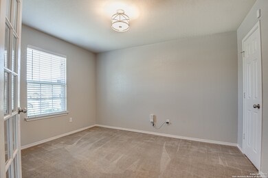 10123 Round Ridge, San Antonio, TX 78254 - photo 6