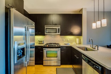 Kitchen w/stainless appliances