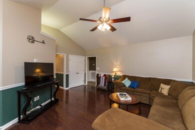 The Great Room 18 x 17 has 9 Ft Ceiling and Gleaming Wood Finsihed floors