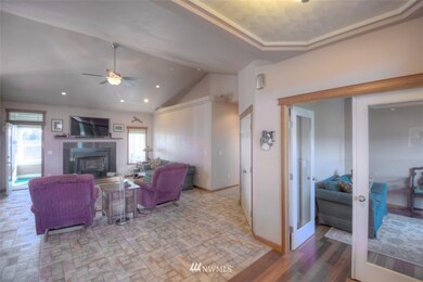 13811 Logez Ct SW, Olympia, WA 98512 - photo 2