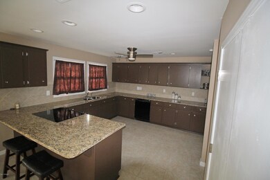 kitchen1