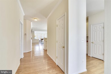 17017 Four Seasons Dr, Dumfries, VA 22025 - photo 2