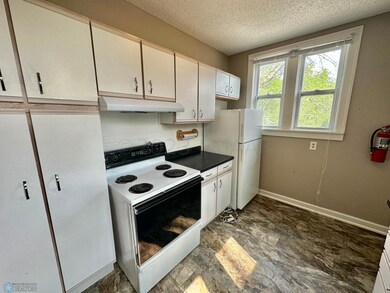 214 12th St S, Fargo, ND 58103 - photo 6