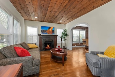 3016 Isabella St, Houston, TX 77004 - photo 2