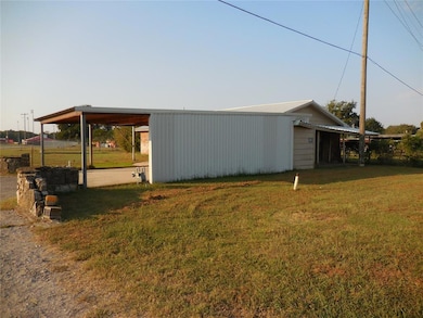 411 S A St, Davis, OK 73030 - photo 7