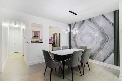 565 Maple Ave unit 8, Lisle, IL 60532 - photo 6