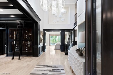 As entering into the home the main level has gorge