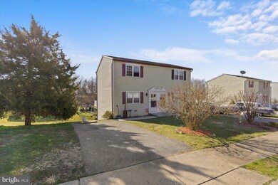 1078 Cloverton Dr, Columbia, PA 17512 - photo 2