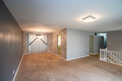 17720 Country Club Ln, Country Club Hills, IL 60478 - photo 4