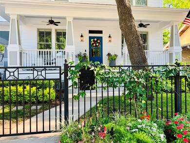 213 E 24th St, Houston, TX 77008 - photo 3