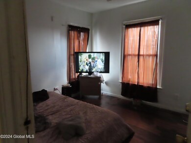 1 Manning Square, Albany, NY 12206 - photo 5