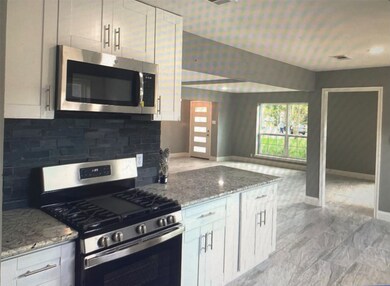 5430 Candlemist Dr, Houston, TX 77091 - photo 2