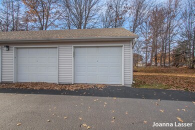 3122 W Crystal Waters Dr unit 1, Holland, MI 49424 - photo 5