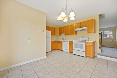 92 Hamden Ave unit 4, Waterbury, CT 06704 - photo 7