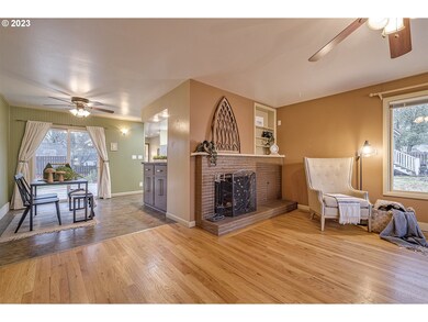 1823 Cedar St, Forest Grove, OR 97116 - photo 5