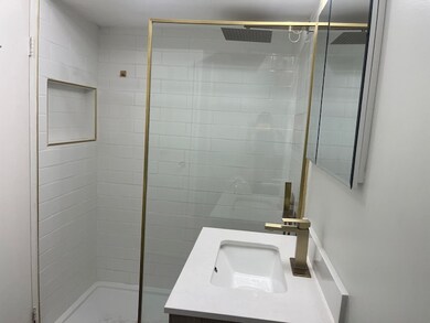 1744 E Oakton St unit 102, Des Plaines, IL 60018 - photo 7