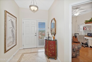 02_2065NHighwayA1A_32_Foyer_HiRes