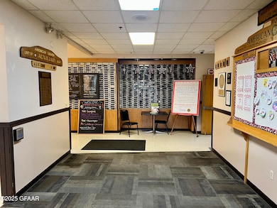 1009 Central Ave NW, East Grand Forks, MN 56721 - photo 2