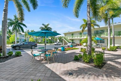 975 9th Ave S unit 16, Naples, FL 34102 - photo 4