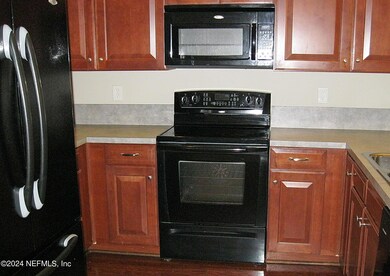 2301 Sunset Bluff Dr, Jacksonville, FL 32216 - photo 4