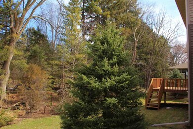 8826 White Coral Way, Middleton, WI 53562 - photo 2