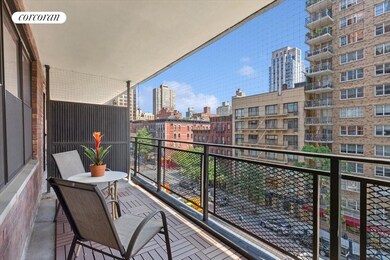 345 E 81st St unit 6D, New York, NY 10028 - photo 2