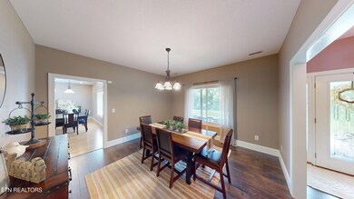 5-Dining Room 1