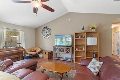 39 Chestnut Ln, Crawfordville, FL 32327 - photo 5