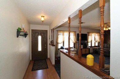 48 S Dogwood Dr, Cleveland, OK 74020 - photo 2