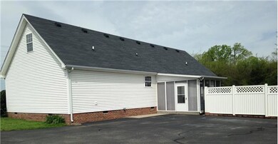 2942 Midland Rd, Shelbyville, TN 37160 - photo 2