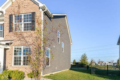 15309 Eastpark Cir W, Fishers, IN 46037 - photo 2
