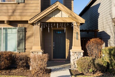 3-web-or-mls-427 NW 17th St (3 of 15)