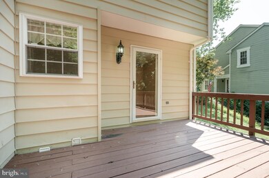 15226 Streamside Ct, Dumfries, VA 22025 - photo 6