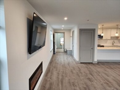 522 Bridge St unit 3, Weymouth, MA 02191 - photo 4