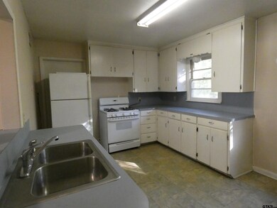 619 E Watkins St, Tyler, TX 75701 - photo 7