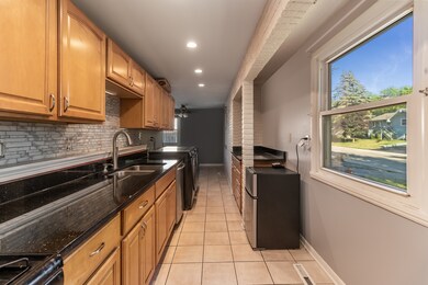 148 Mora Rd, Carpentersville, IL 60110 - photo 5