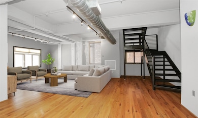 Open ceilings, exposed ductwork, track lighting, c