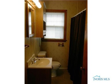 2725 127th St, Toledo, OH 43611 - photo 4