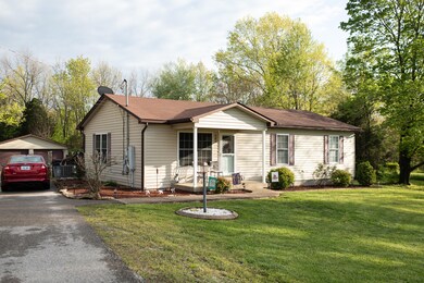 583 Gentry Ln, Mount Washington, KY 40047 - photo 3