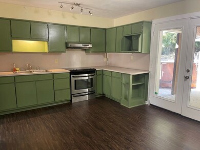 5421 Grady Dr, Columbus, GA 31907 - photo 3